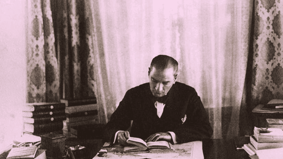 Atatürk’ün Kitap Dünyası