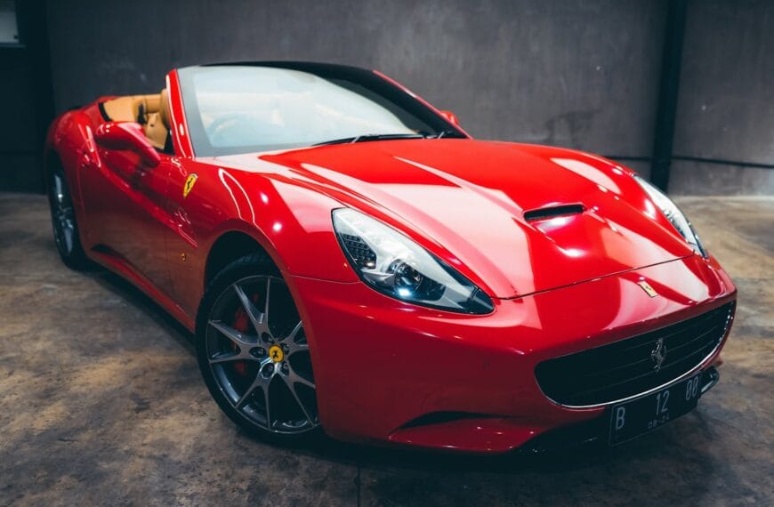 Araçta Titreme Sorunu Nasıl Çözülür? Nedenleri, Teşhisi ve Kalıcı Çözüm Yolları