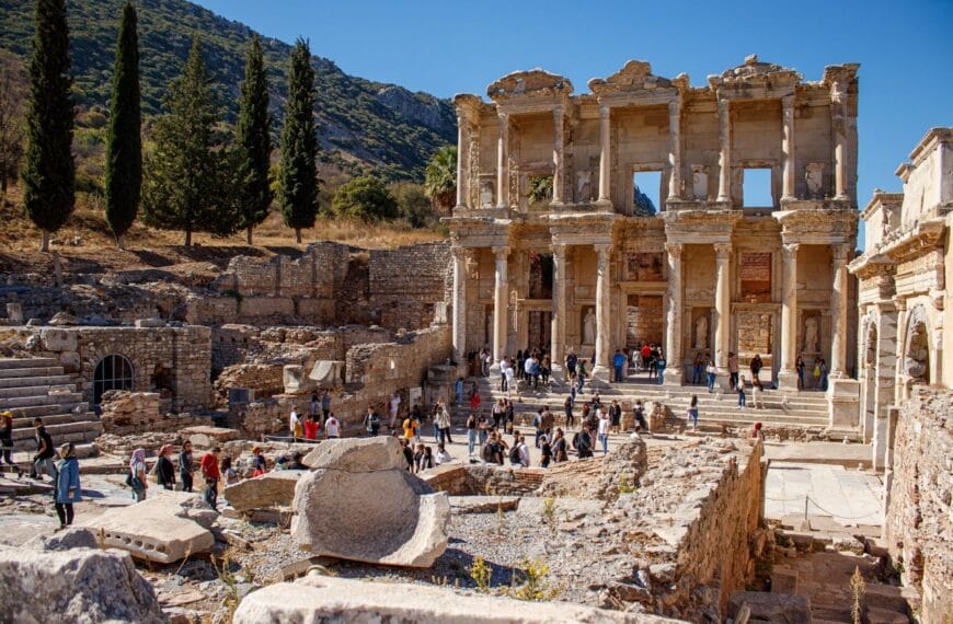 Türkiye’nin Kültürel Mirasına Rekor İlgi: 2025’te Müze ve Ören Yerlerine 33 Milyon Ziyaretçi