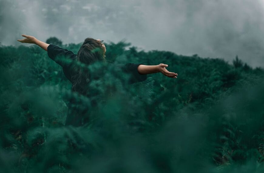 Yeşilin Şifası: Doğayla Kurulan Bağ Ruhsal Hastalıklara Neden İyi Geliyor?