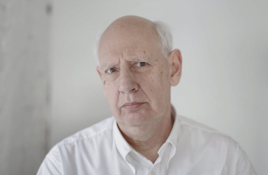 Yaşamı Sürdürmek: Uzun ve Sağlıklı Ömürlülüğün Bilimi ve Sanatı