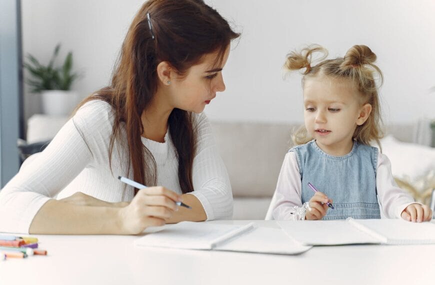 Okul Kaygısı ve Okula Gitmeyi Reddetme: Çocuğunuza Nasıl Destek Olabilirsiniz?